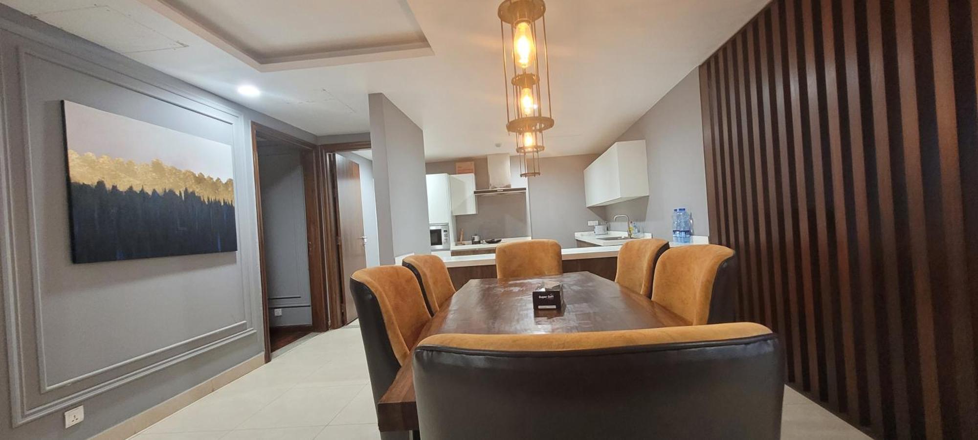 Goldcrest Luxury Apartments Lahore Buitenkant foto