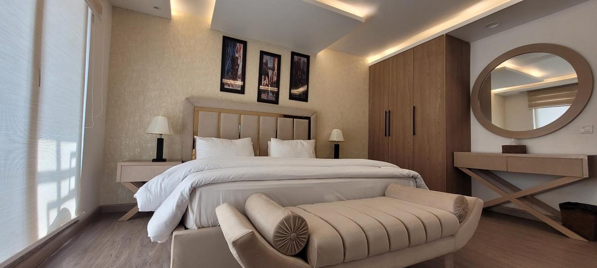 Goldcrest Luxury Apartments Lahore Buitenkant foto