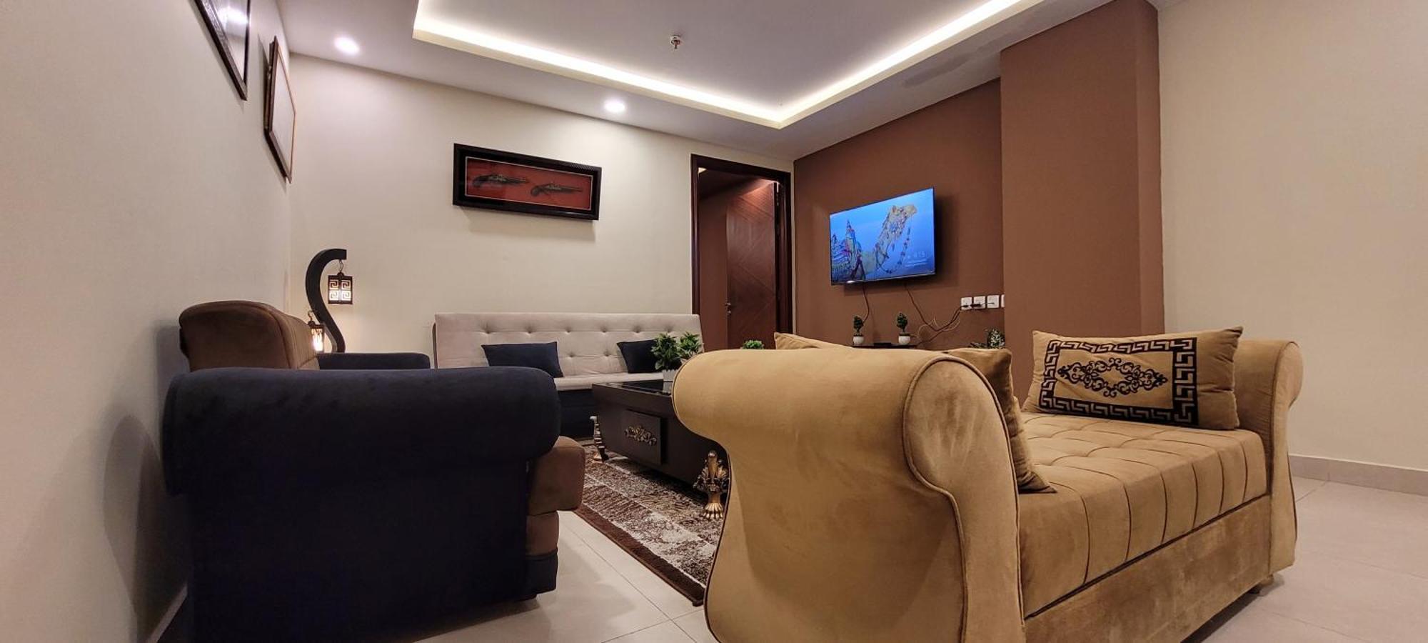 Goldcrest Luxury Apartments Lahore Buitenkant foto